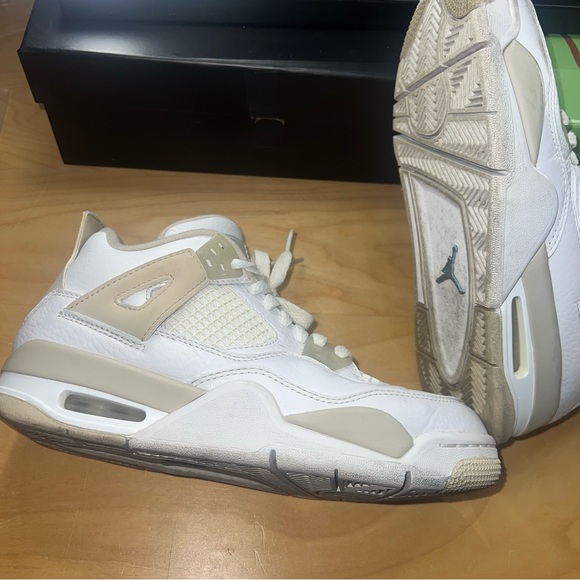 Air Jordan 4 retro GG white/sand color size 5Y - Picture 10 of 12
